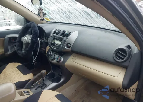 2009 Toyota Rav4 z USA, uszkodzony, nr VIN JTMBF33VX9D011920